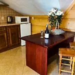 Monia 住宿加早餐酒店 扎科帕内