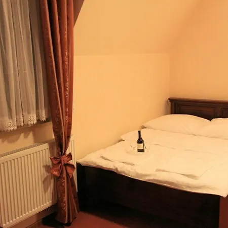 Monia Bed & Breakfast 3*