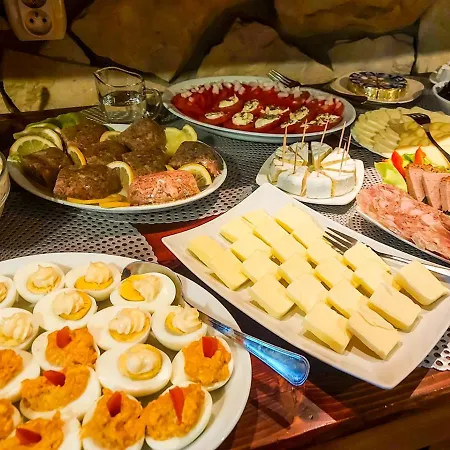 Monia Bed & Breakfast