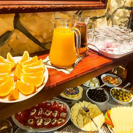 Monia Bed and breakfast